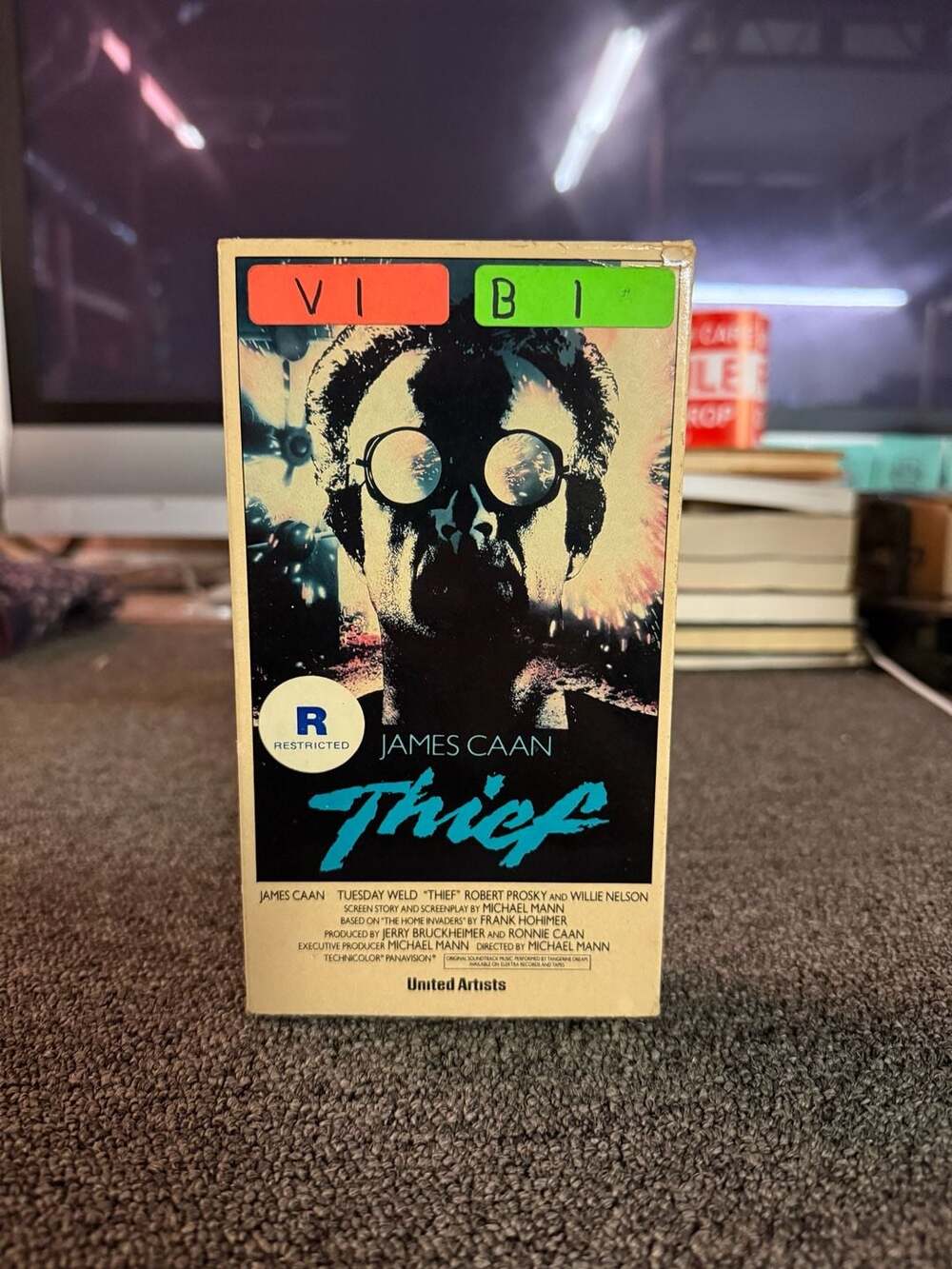 Thief VHS Tape Magnetic Video 1981 Michael Mann James Caan